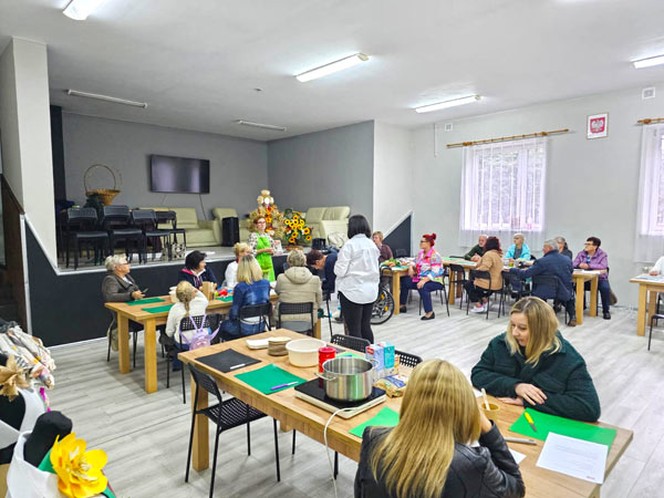 Warsztaty kulinarne dla KGW nie marnowanie jedzenia drugie życie produktu zero waste GOK Gidle Katarzyna Gubała