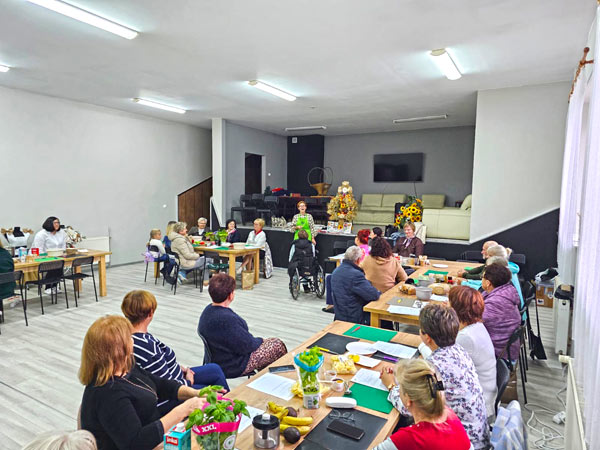 Warsztaty kulinarne dla KGW nie marnowanie jedzenia drugie życie produktu zero waste GOK Gidle Katarzyna Gubała