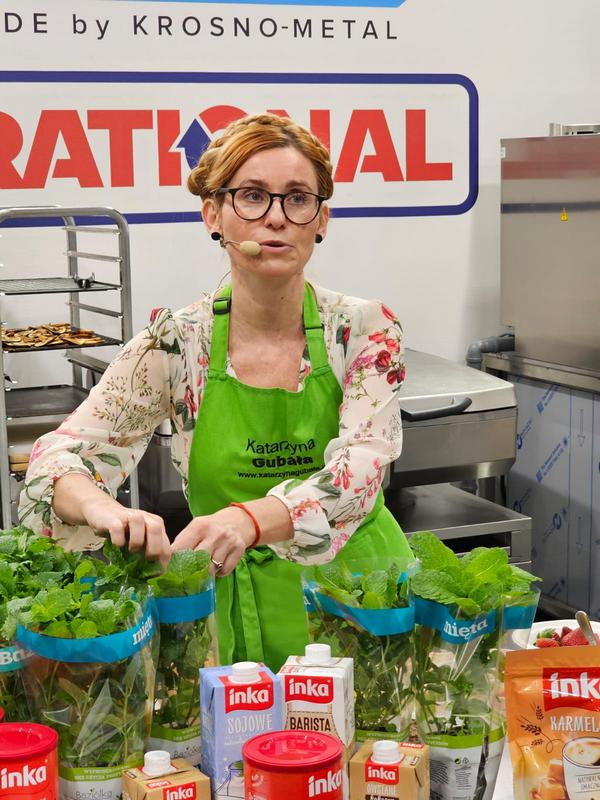 Pokazy dla marki Inka podczas targów branży HoReCa EuroGastro Katarzyna Gubała live cooking