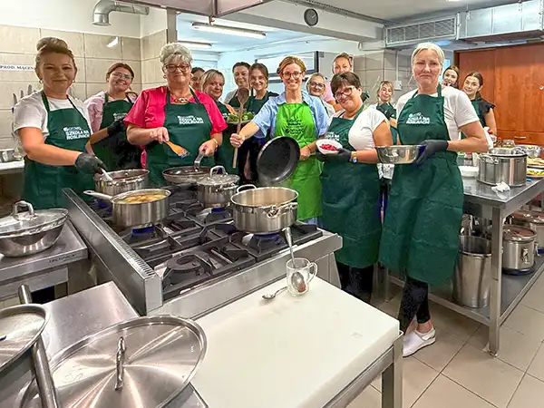 Szkolenie dla kucharek i intendentek kuchni szkolnych z kuchni roślinnej i diet wykluczeniowych