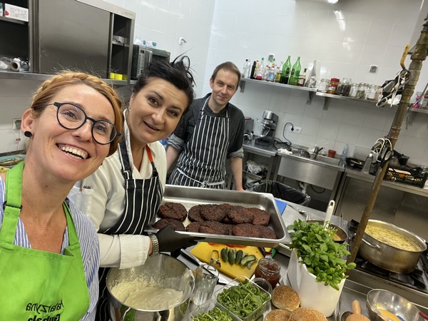 Veganuary wege menu w restauracji jak wprowadzić Katarzyna Gubala