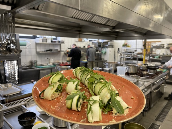 Veganuary wege menu w restauracji jak wprowadzić Katarzyna Gubala