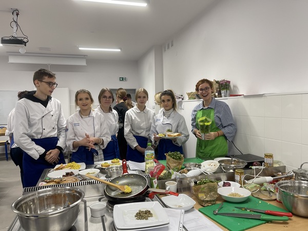 Szkolenie z kuchni wegetariańskiej i wegańskiej dla uczniów szkół ponadpodstawowych