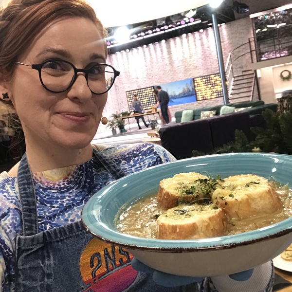 Zupa cebulowa w Pytaniu na śniadanie wydanie zupy świata Katarzyna Gubała