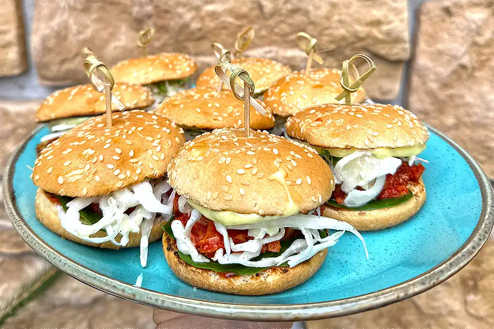 Roślinne burgery z wysoką zawartością białka