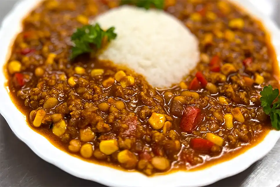 Chili sin carne z wege mięsem The Vegetarian Butcher